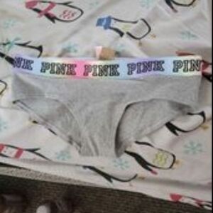 (SOLD)NWT Victorias Secret Pink Undies